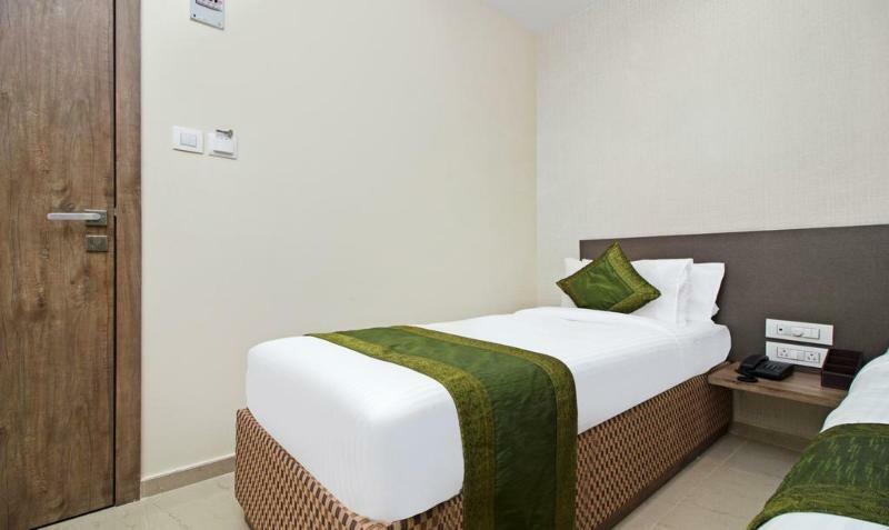 Ocean Suites Hotel Bombay Exterior foto